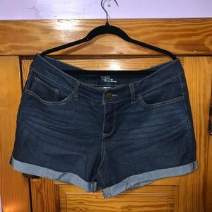 Denim shorts, size 14